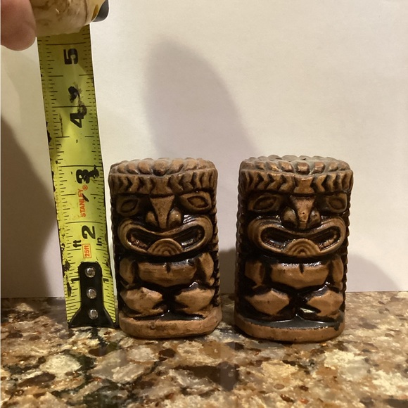 Tiki Ceramic Salt & Pepper Shaker Set / VINTAGE - Picture 4 of 8